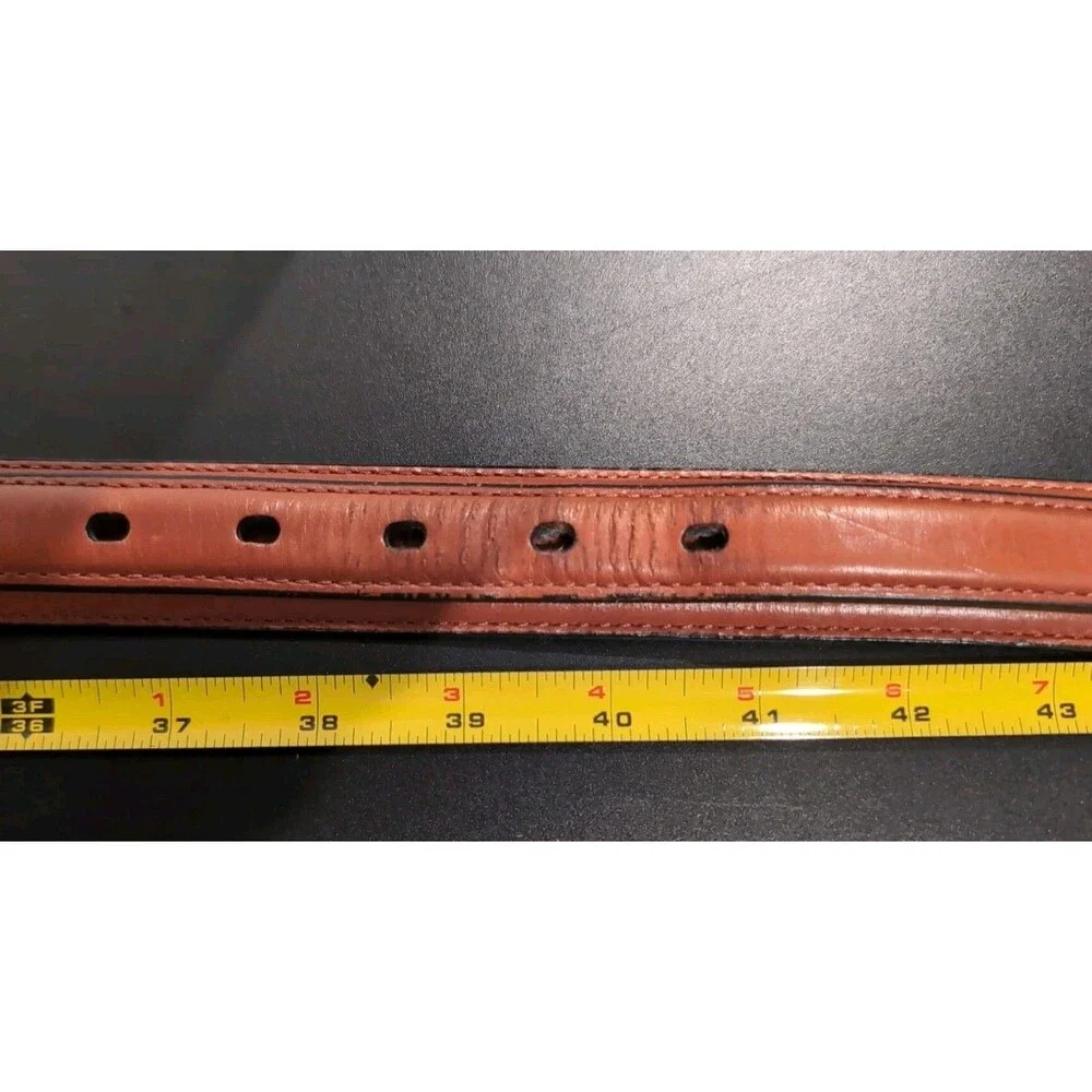 VINTAGE CABELA'S LIGHT BROWN COWHIDE LEATHER BELT SIZE 38   USA